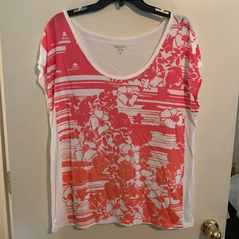 Relativity cotton Floral Print Short Sleeve Top. Size XL